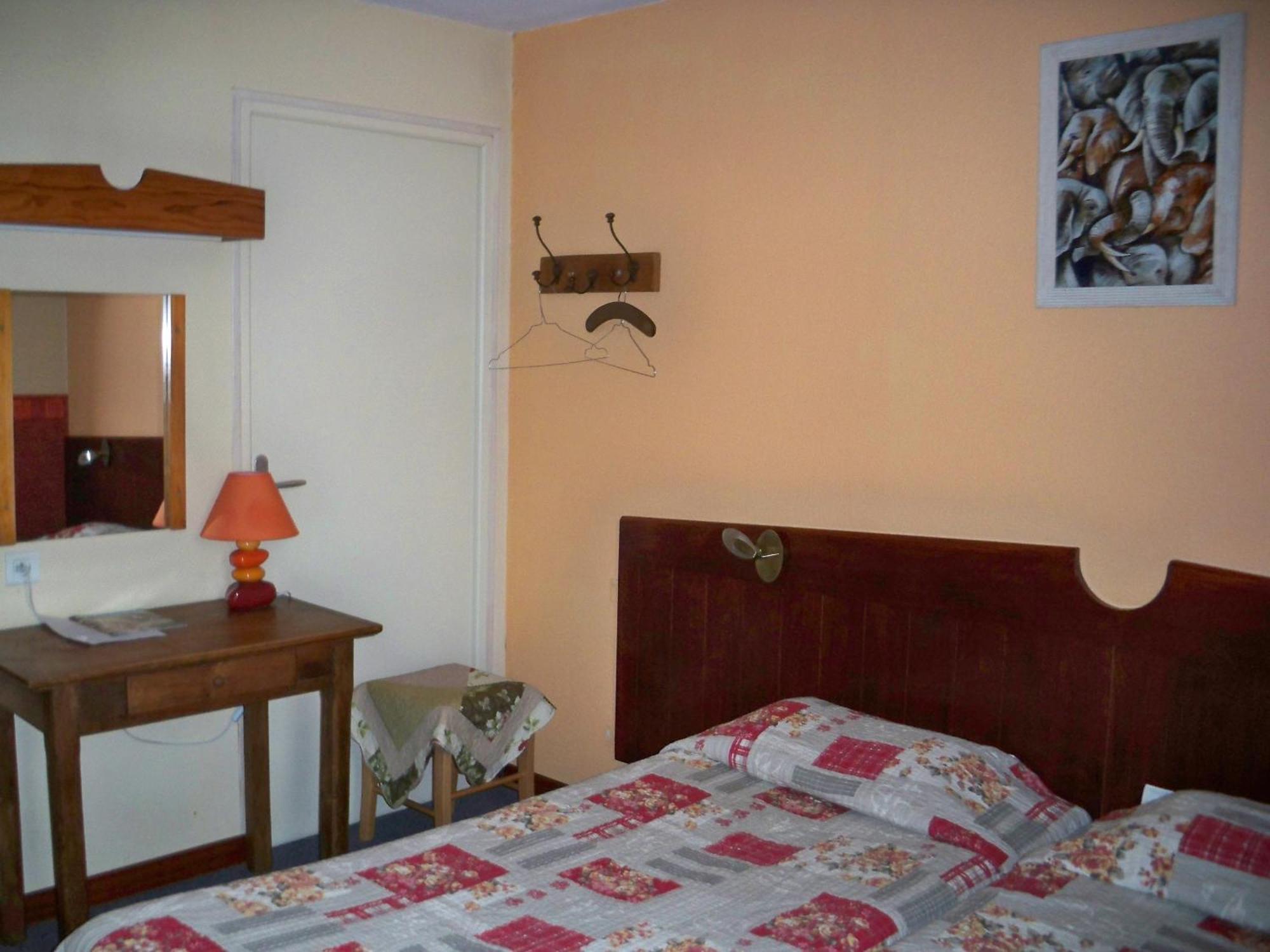 Ad Cyber-Hotel LʼUnion Εξωτερικό φωτογραφία